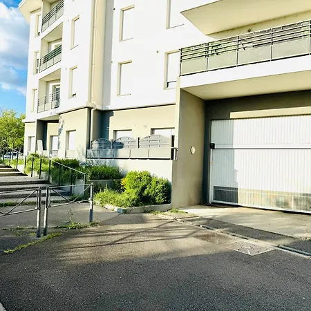 *le Golden Tropic* Magnifique T4 Terrasse+parking